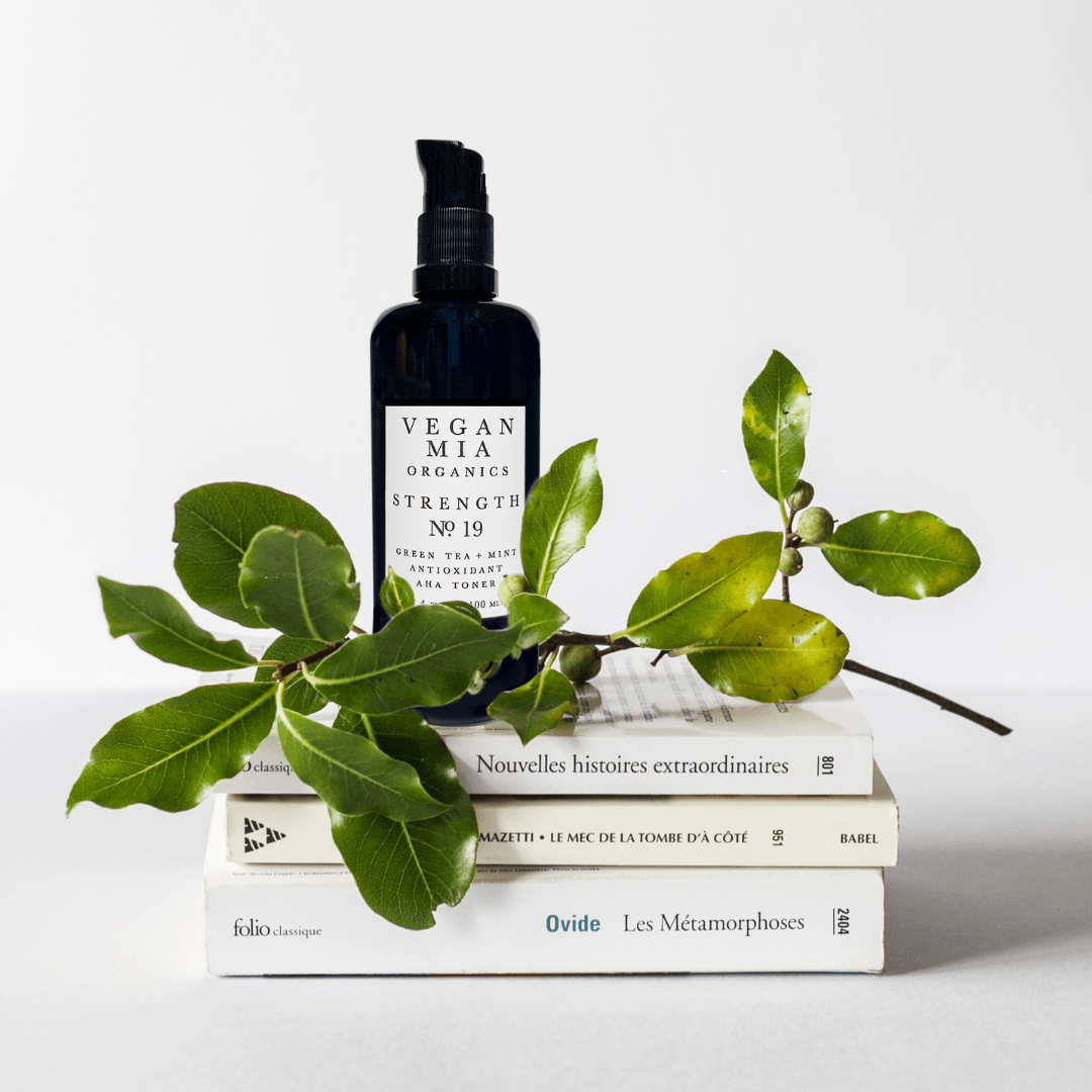Strength Green Tea &amp; Mint Antioxidant AHA Toner - Vegan Mia Organics